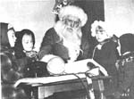 Chuck Ridlon, Joanne Samsal, Santa (D.A. Grussendorf) Joy Clingenpeel and Dell LeClair - 1948 Kremers